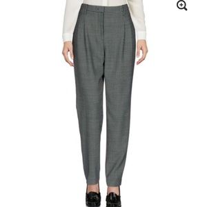 Cute pair of trousers to dress up or down.